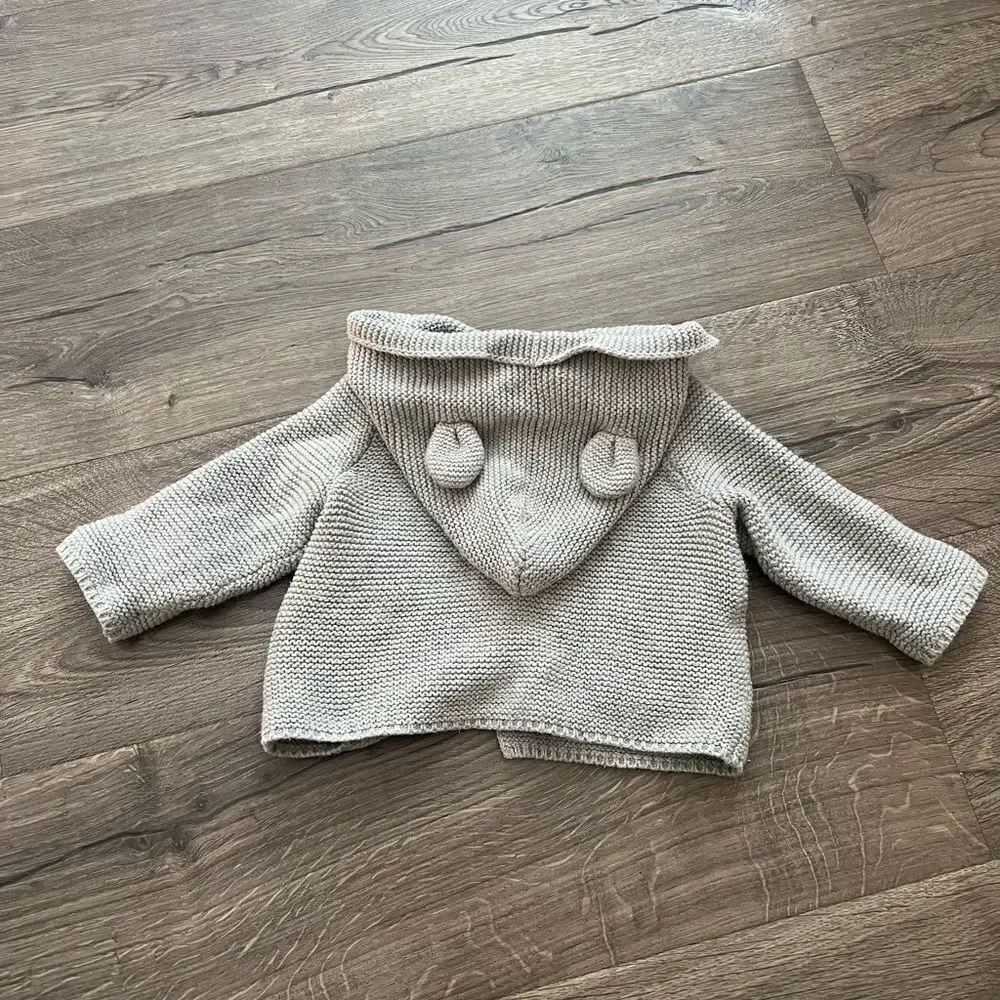 Gap Gray Hooded Bear Cardigan size 3-6 months